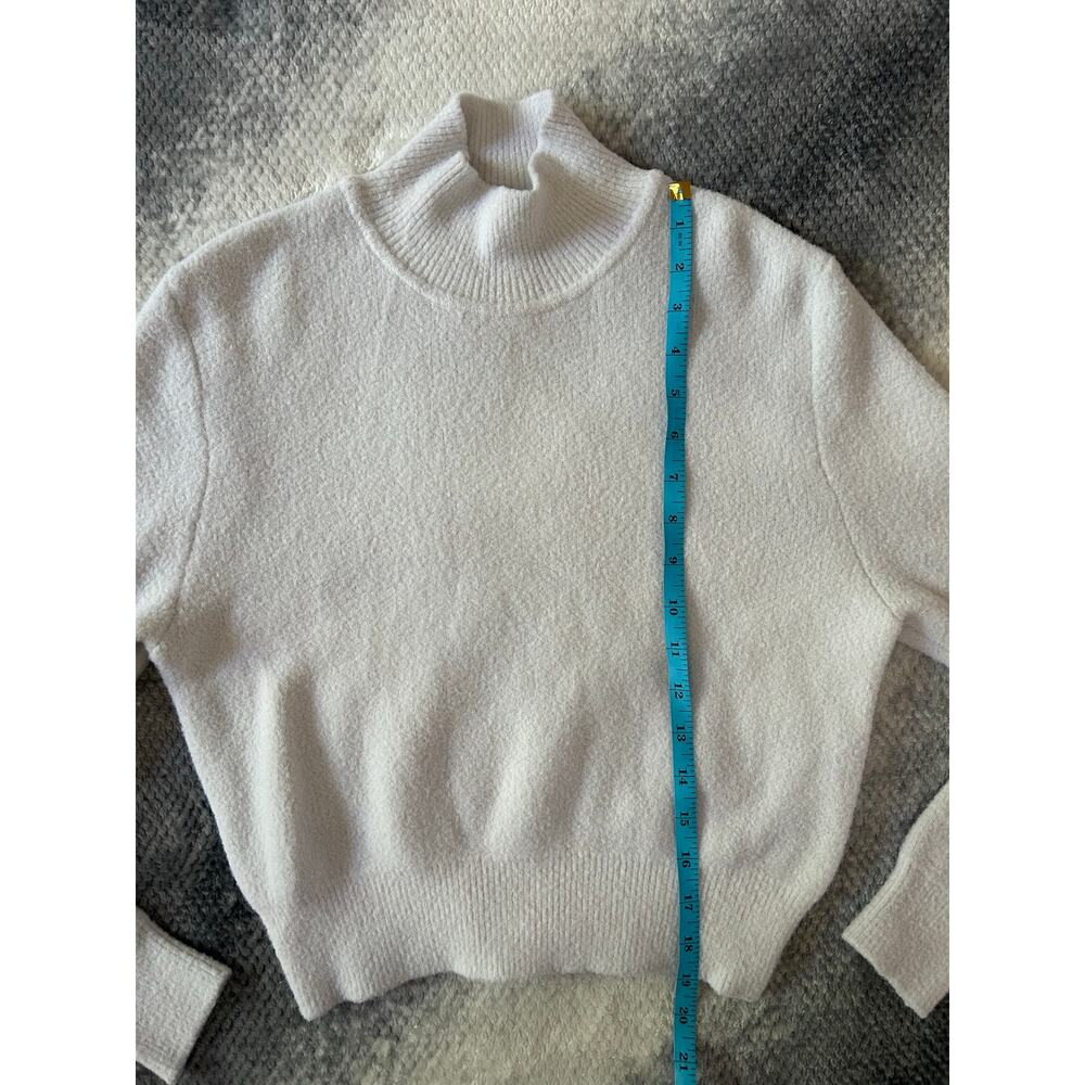 Zara Cropped Mock Neck Pullover Off White Soft Cozy Ribbed Sweater Size Medium - Picture 10 of 11